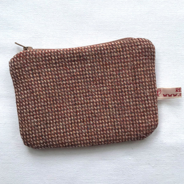 Red and cream tweed purse - close up. ReTweed label is showing.