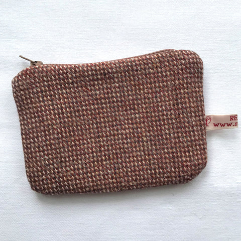 Red and cream tweed purse - close up. ReTweed label is showing.