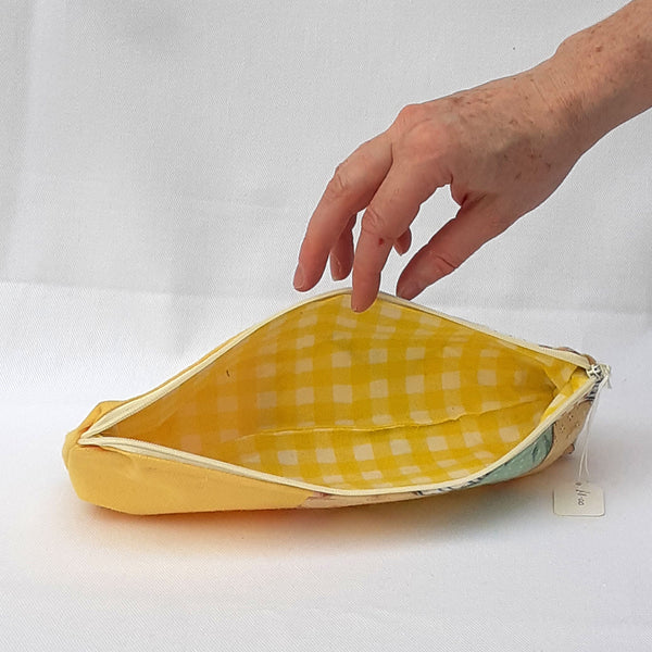Handmade cosmetic bag/pencil case